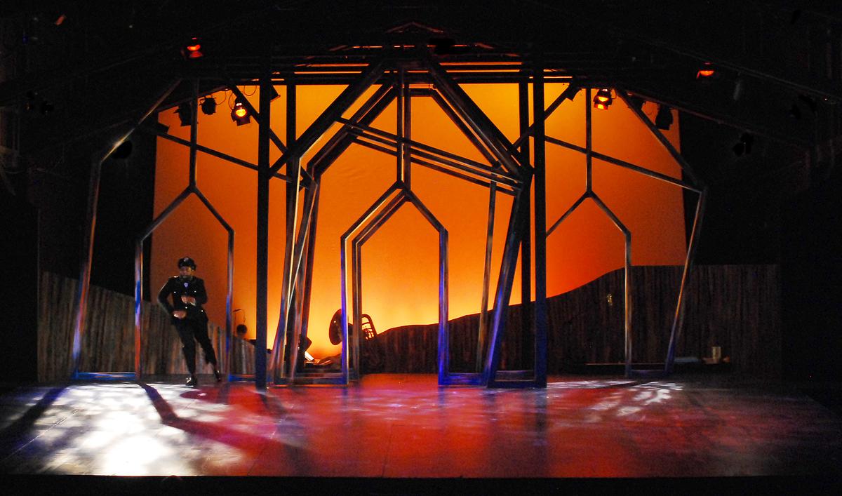 PRODUCTION PHOTO