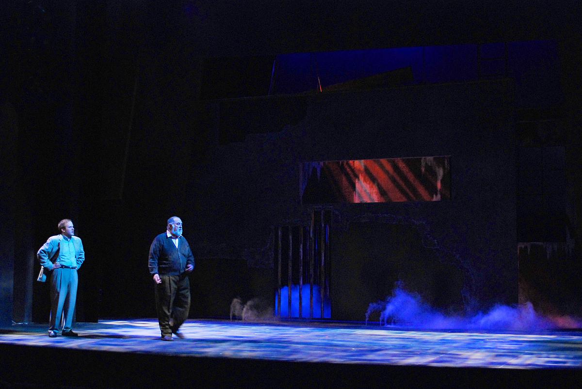 PRODUCTION PHOTO