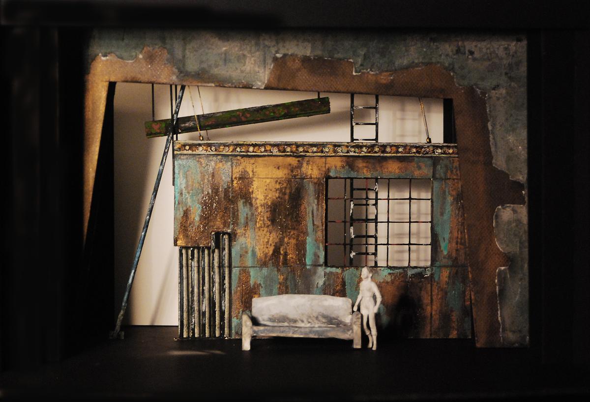SET MODEL
