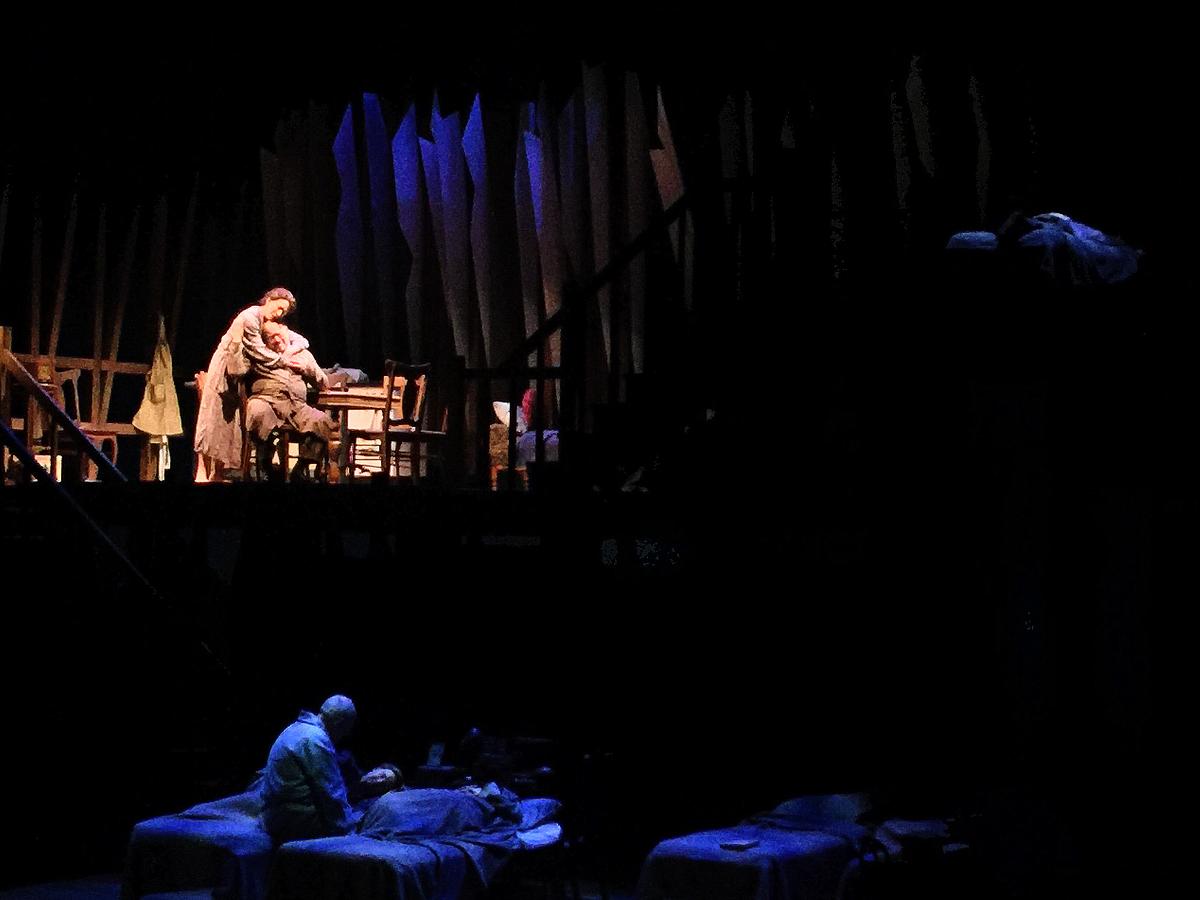 PRODUCTION PHOTO PRODUCTION PHOTO