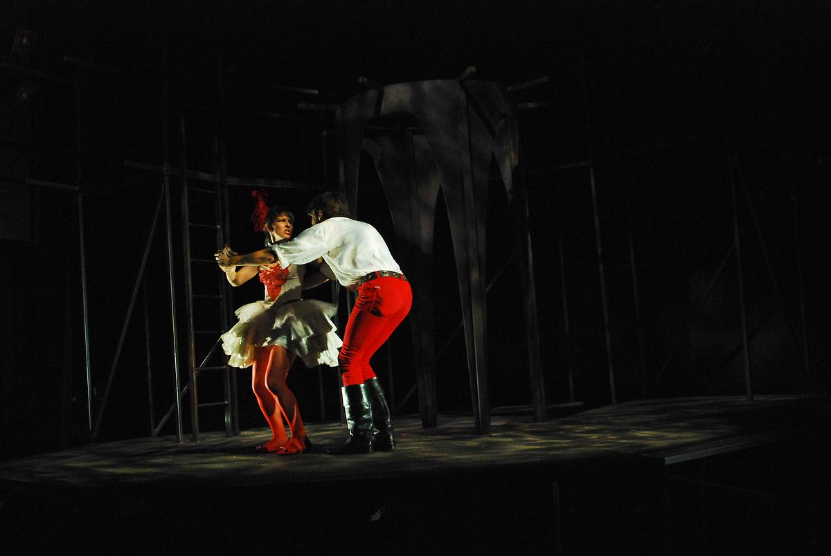 PRODUCTION PHOTO