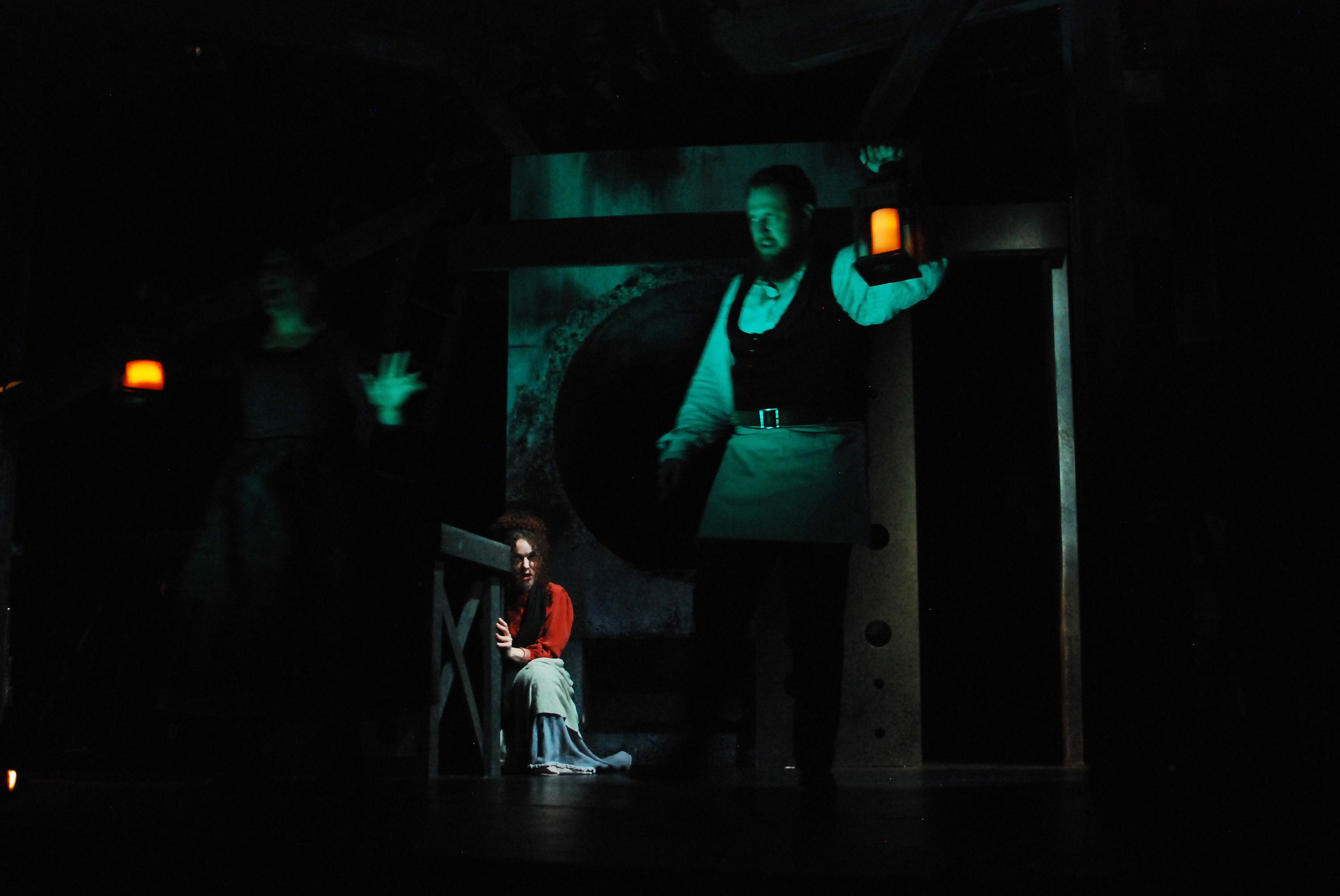 PRODUCTION PHOTO