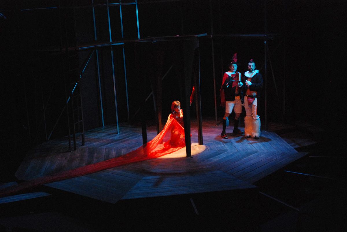 PRODUCTION PHOTO