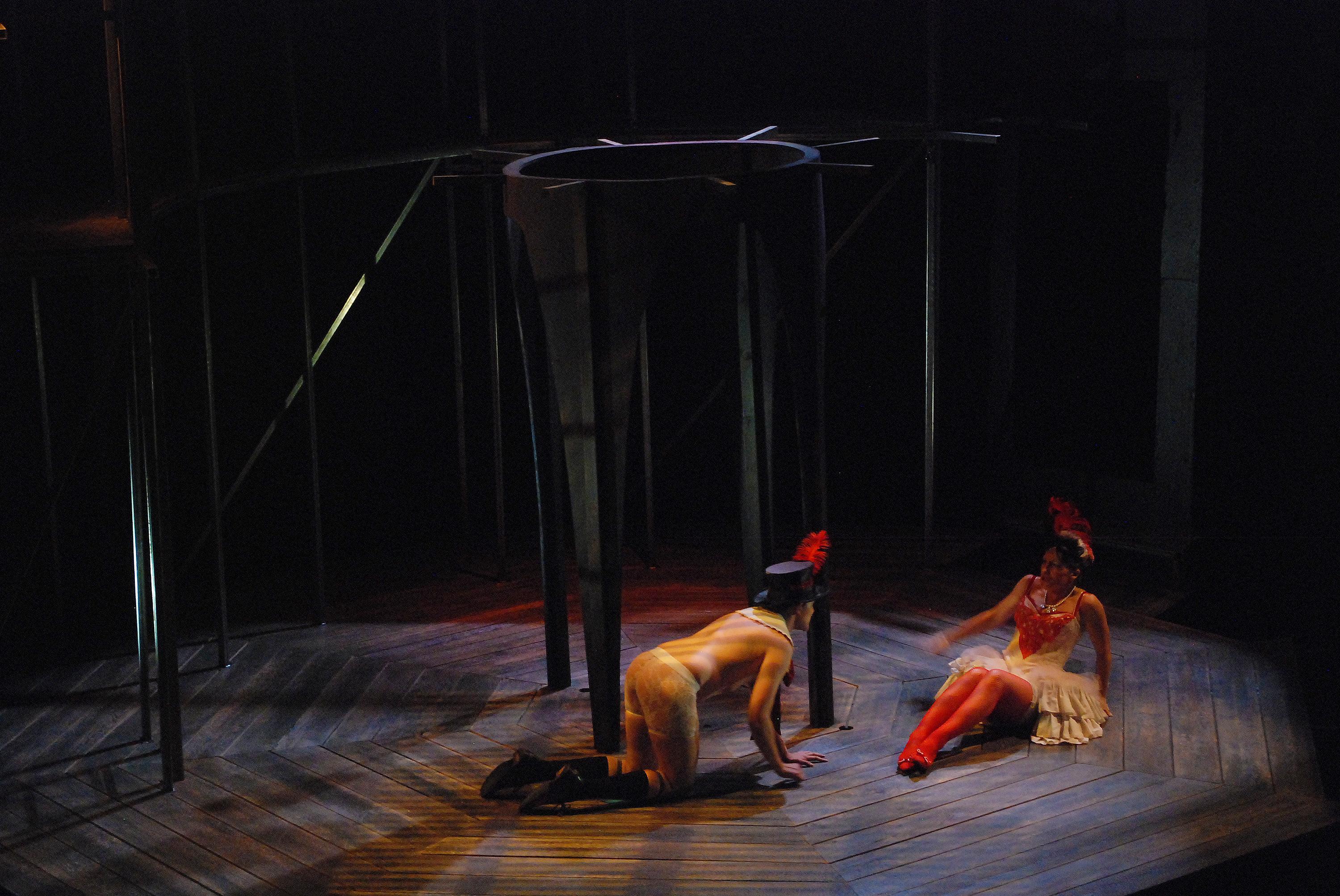 PRODUCTION PHOTO